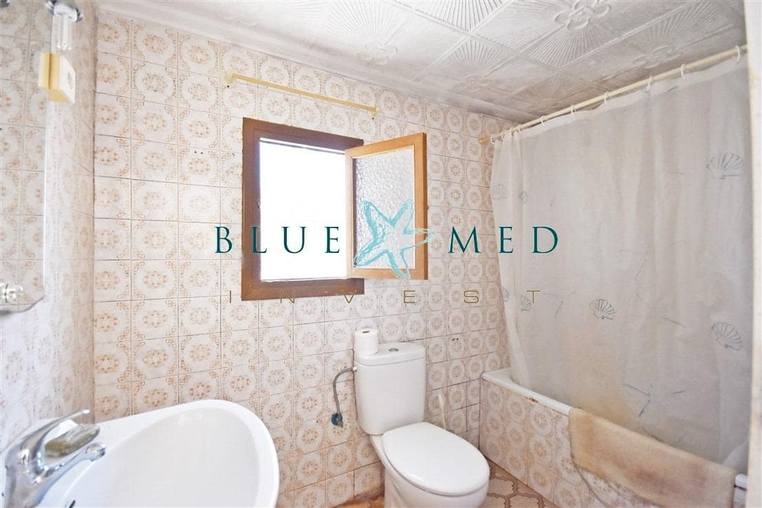 5 soveværelse Finca/Landehus til salg i La Pinilla med garage - € 180.000 (Ref: 9075064)