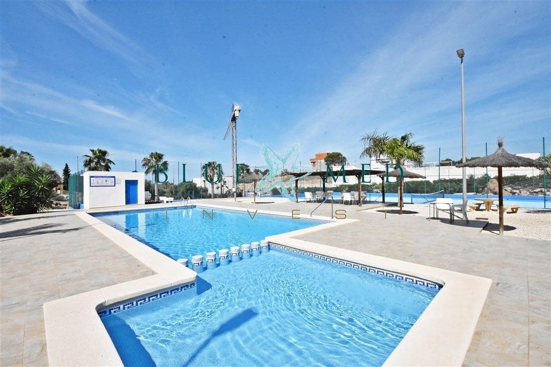 2 chambre Appartement à vendre à Isla Plana avec piscine garage - 189 000 € (Ref: 9108642)