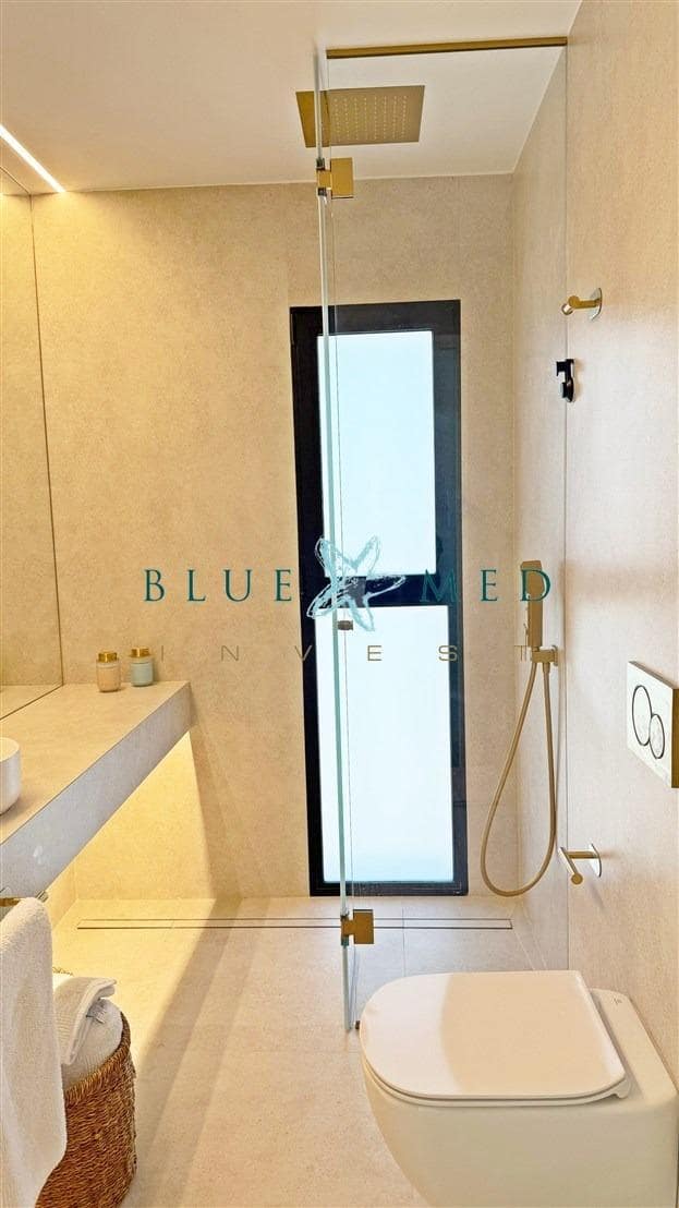 4 sypialnia Willa na sprzedaż w La Manga del Mar Menor z basenem - 1 280 000 € (Ref: 9141577)