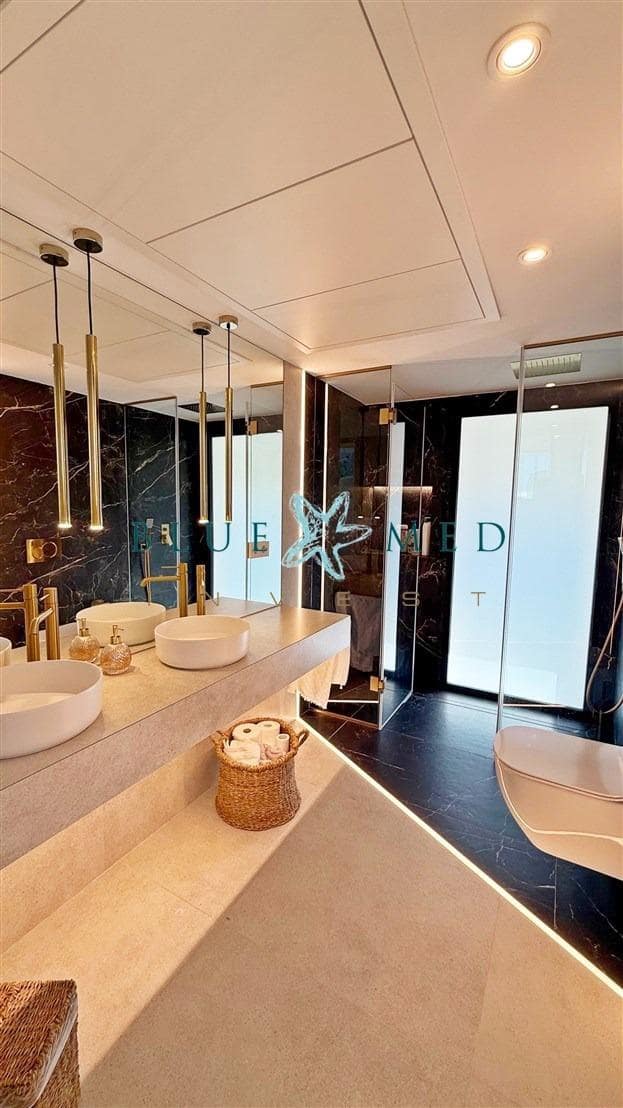 4 sypialnia Willa na sprzedaż w La Manga del Mar Menor z basenem - 1 280 000 € (Ref: 9141577)