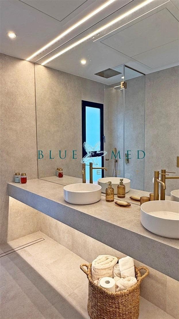 4 sypialnia Willa na sprzedaż w La Manga del Mar Menor z basenem - 1 280 000 € (Ref: 9141577)