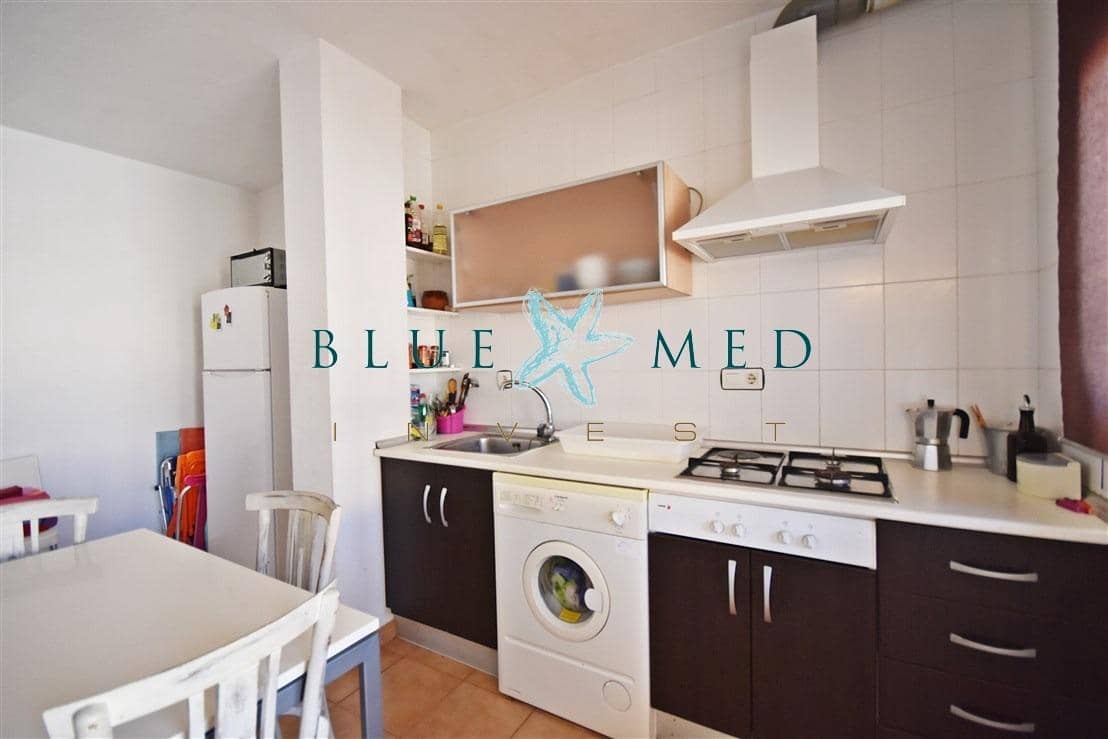 2 soveværelse Lejlighed til salg i Isla Plana - € 119.900 (Ref: 9147058)