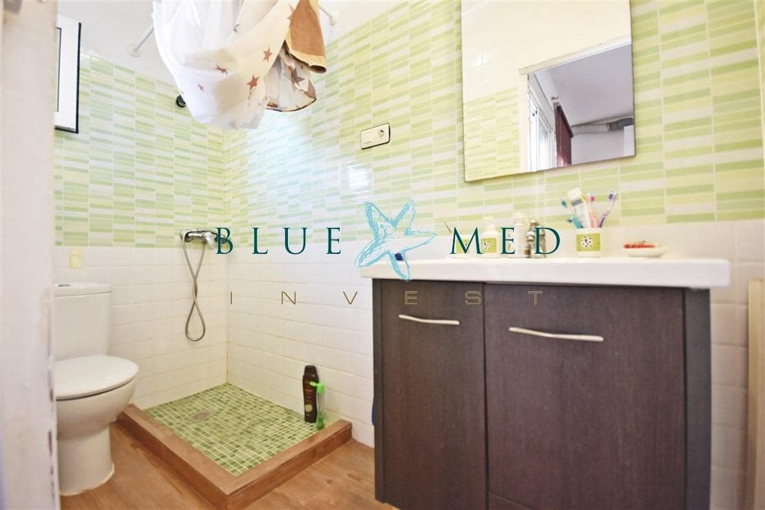 2 soveværelse Lejlighed til salg i Isla Plana - € 119.900 (Ref: 9147058)