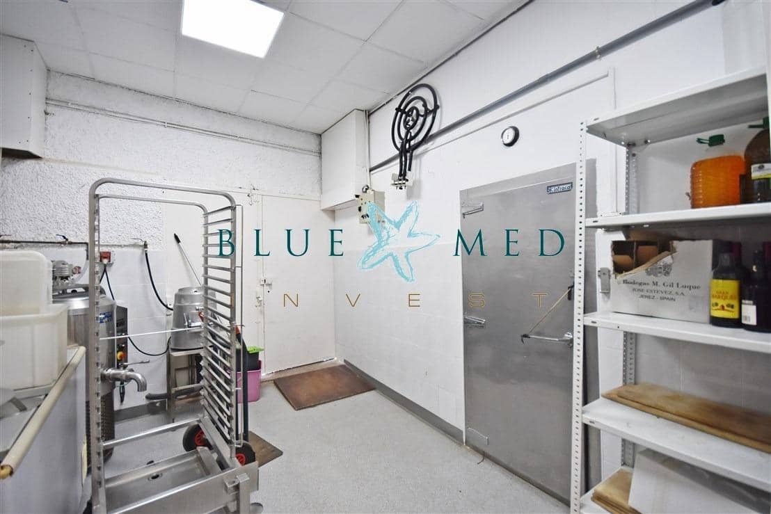 Local Commercial à vendre à Puerto de Mazarron - 2 545 000 € (Ref: 9163697)