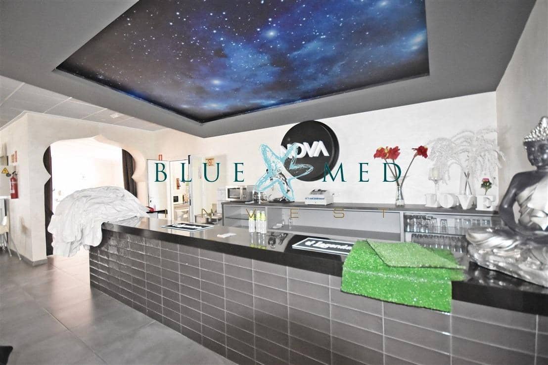 Local Commercial à vendre à Puerto de Mazarron - 2 545 000 € (Ref: 9163697)