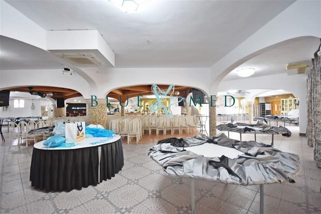 Commercieel te koop in Puerto de Mazarron, Mazarrón - € 2.545.000 (Ref: 9163697)