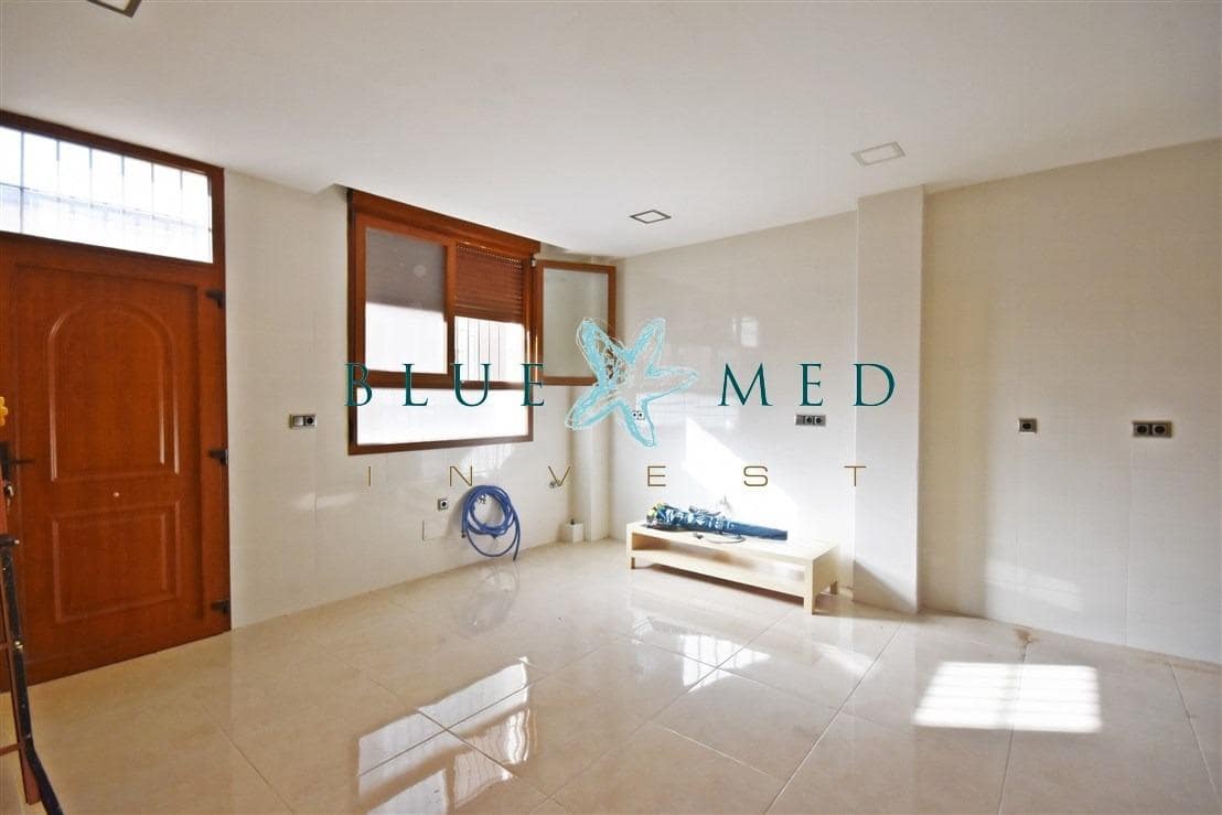 3 soverom Hus til salgs i Puerto de Mazarron med garasje - € 223 500 (Ref: 9165743)