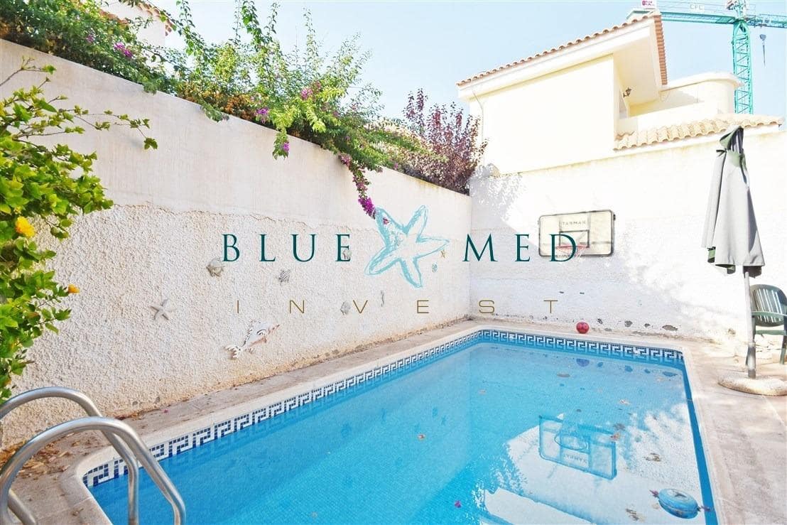 2 soverom Kjedet enebolig til salgs i Puerto de Mazarron med svømmebasseng - € 269 900 (Ref: 9173429)