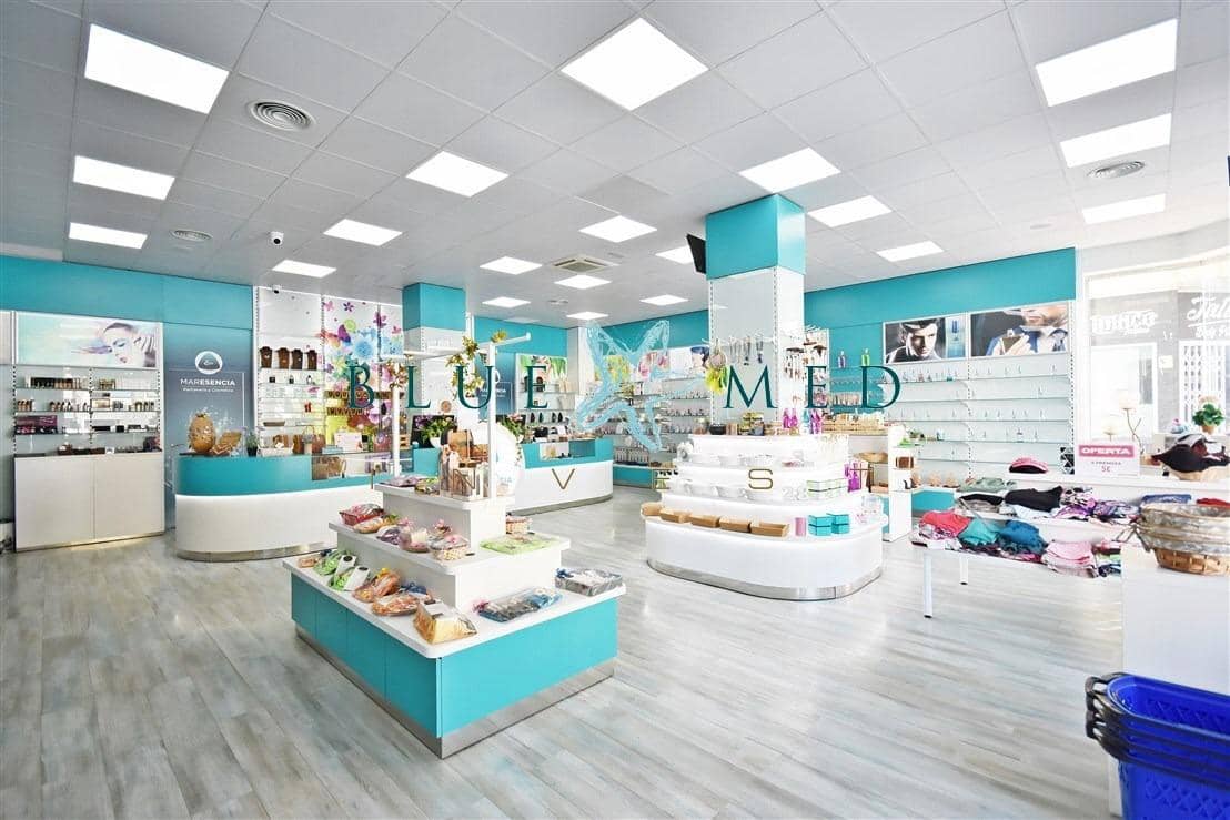 1 slaapkamer Commercieel te koop in Puerto de Mazarron - € 190.000 (Ref: 9208274)