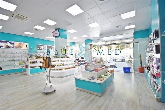 1 slaapkamer Commercieel te koop in Puerto de Mazarron, Mazarrón - € 190.000 (Ref: 9208274)