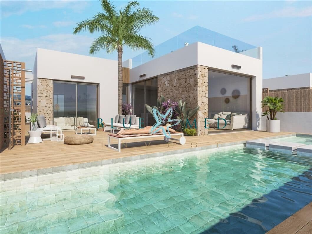 3 Zimmer Villa zu verkaufen in Los Alcazares mit Pool - 599.000 € (Ref: 9257260)