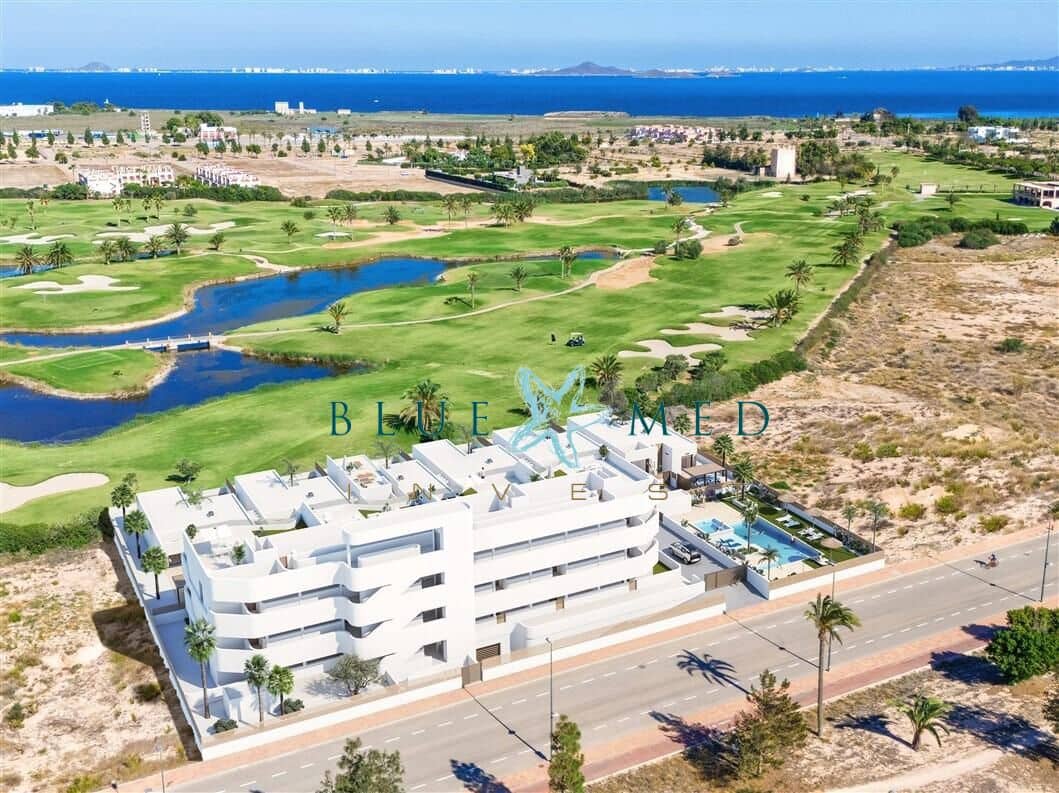 3 Zimmer Villa zu verkaufen in Los Alcazares mit Pool - 599.000 € (Ref: 9257260)