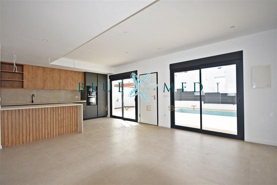 3 bedroom Villa for sale in Alhama de Murcia with pool - € 305,900 (Ref: 9272584)