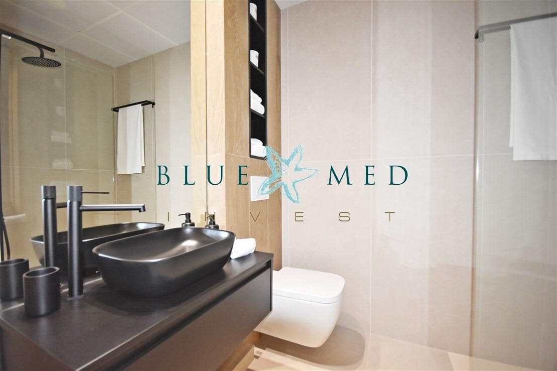 2 slaapkamer Appartement te koop in Condado de Alhama met zwembad - € 196.400 (Ref: 9272585)