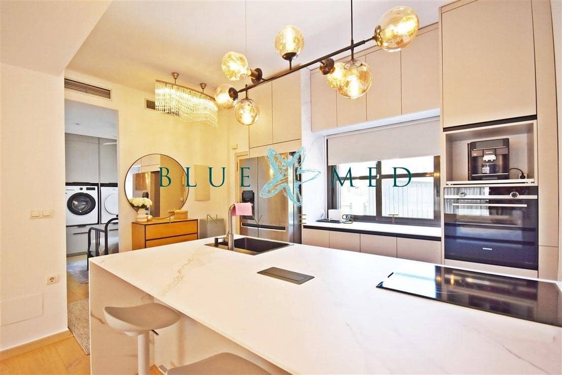 3 slaapkamer Halfvrijstaande villa te koop in Hacienda del Alamo met zwembad - € 235.000 (Ref: 9297771)