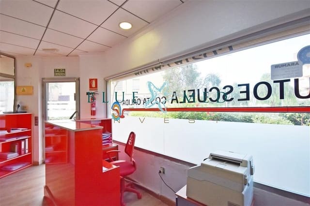 Commercieel te koop in Puerto de Mazarron, Mazarrón - € 85.000 (Ref: 9326463)