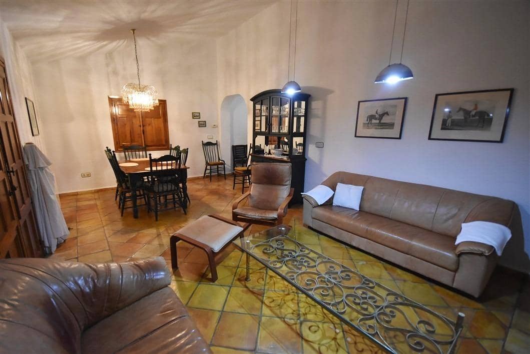 7 Zimmer Villa zu verkaufen in Almendricos mit Pool Garage - 749.900 € (Ref: 9330635)