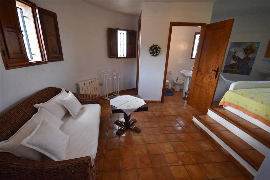 7 Zimmer Villa zu verkaufen in Almendricos mit Pool Garage - 749.900 € (Ref: 9330635)