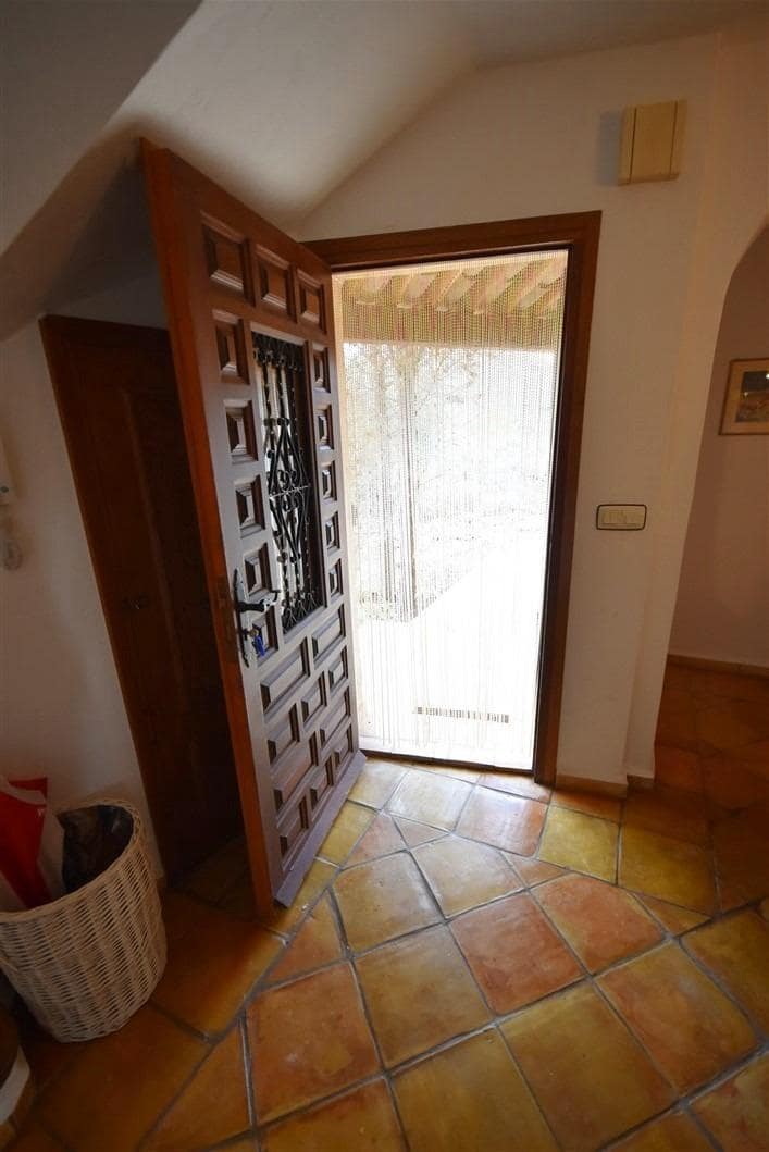 7 Zimmer Villa zu verkaufen in Almendricos mit Pool Garage - 749.900 € (Ref: 9330635)