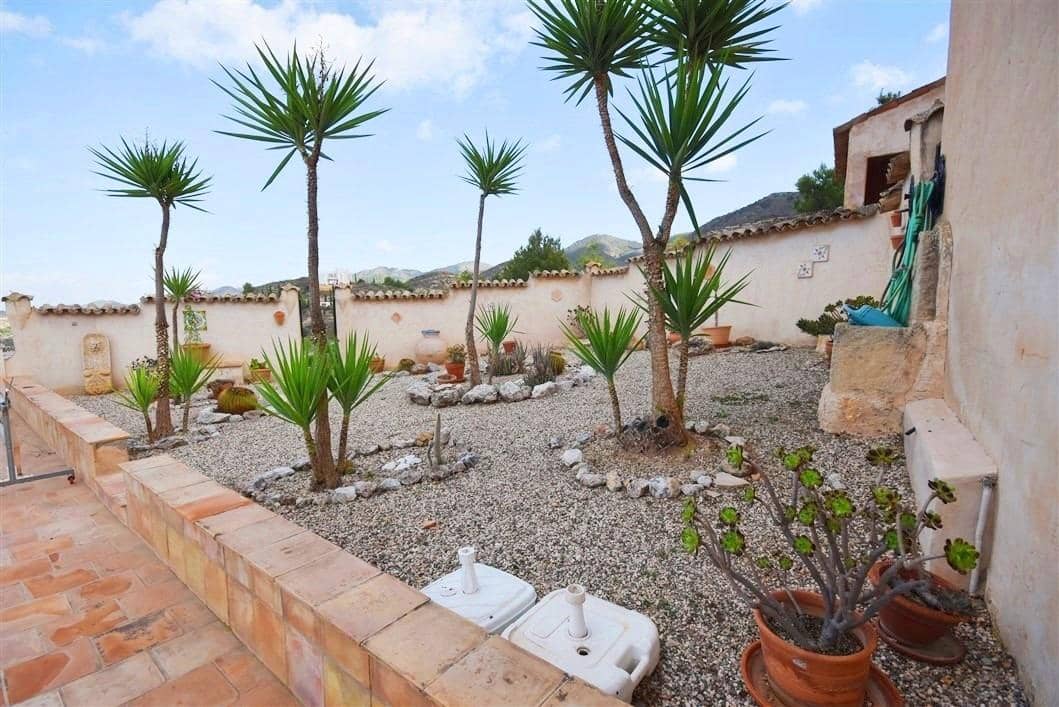 7 Zimmer Villa zu verkaufen in Almendricos mit Pool Garage - 749.900 € (Ref: 9330635)