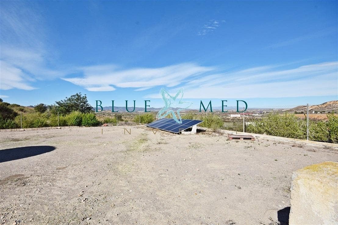 3 soveværelse Finca/Landehus til salg i Mazarron med swimmingpool - € 175.000 (Ref: 9341184)