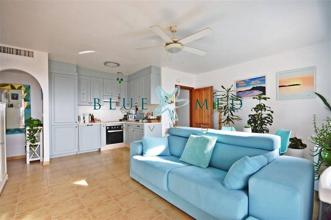 3 bedroom Flat for sale in Cartagena with pool - € 249,900 (Ref: 9353619)