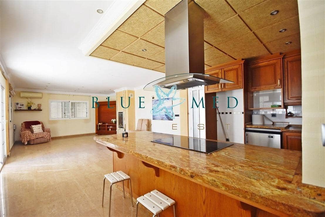 8 soverom Villa til salgs i Bolnuevo med svømmebasseng garasje - € 1 275 000 (Ref: 9355842)