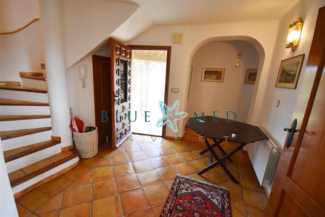 4 sypialnia Willa na sprzedaż w Aguaderas z garażem - 395 000 € (Ref: 9355844)