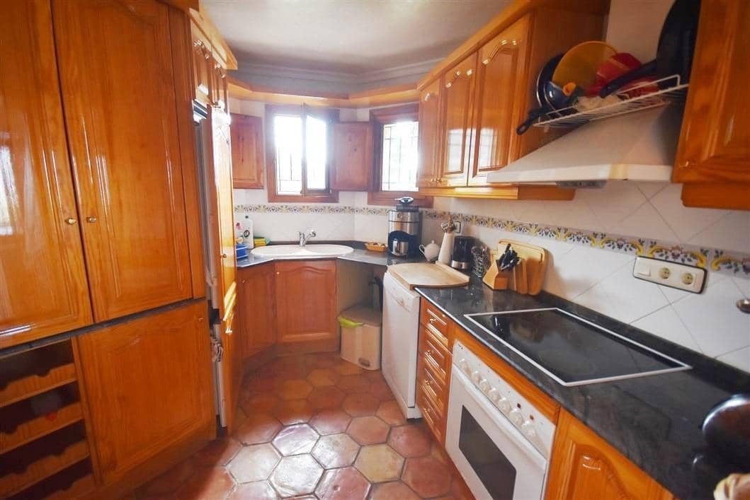 3 soverom Villa til salgs i Almendricos med svømmebasseng garasje - € 395 000 (Ref: 9355845)