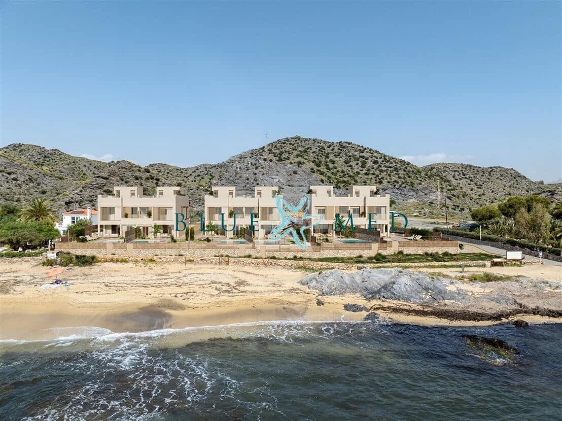 3 bedroom Villa for sale in Cuevas del Almanzora with pool garage - € 1,190,000 (Ref: 9359586)