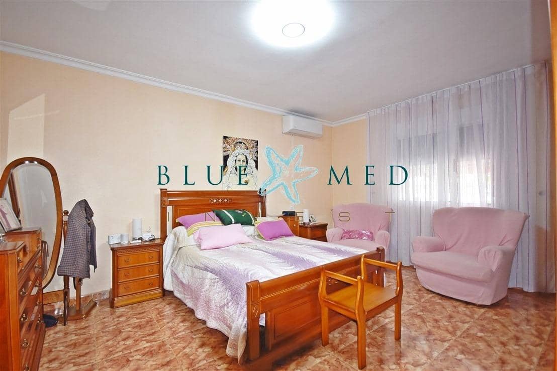 5 quarto Moradia para venda em Puerto de Mazarron com garagem - 359 900 € (Ref: 9362636)