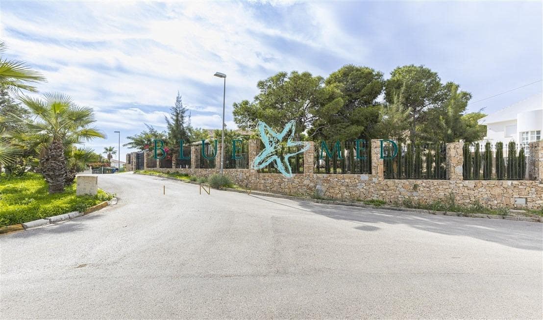 3 chambre Villa/Maison à vendre à Isla Plana avec garage - 705 000 € (Ref: 9379020)