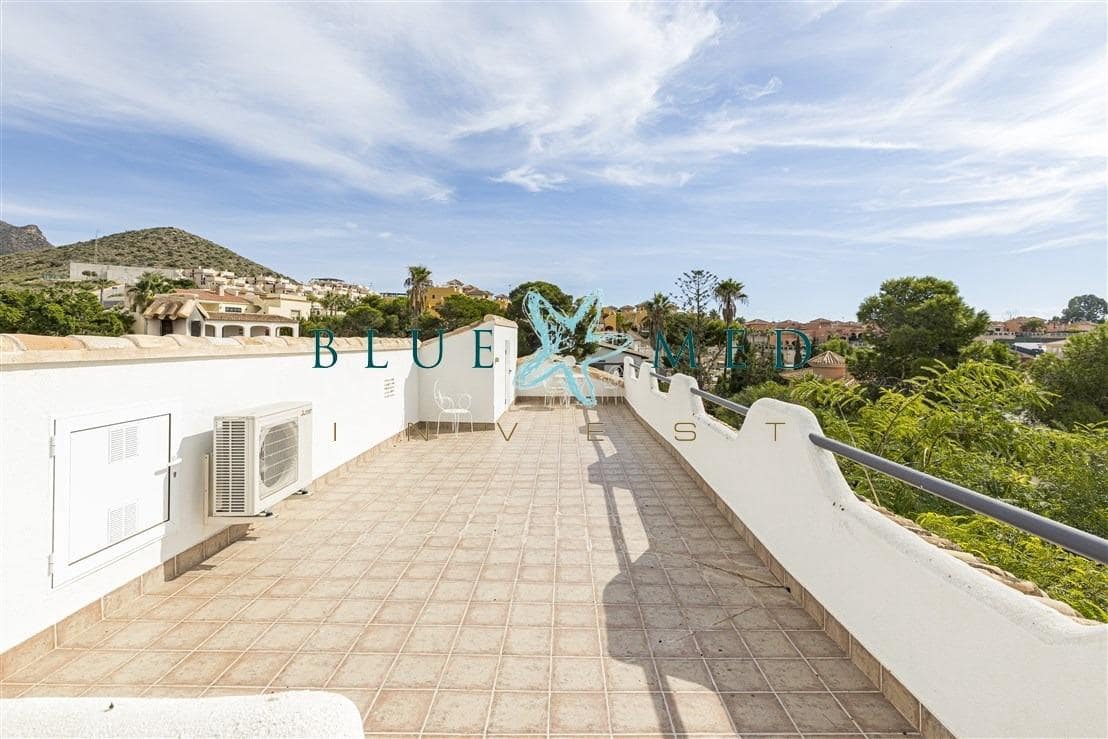 3 chambre Villa/Maison à vendre à Isla Plana avec garage - 705 000 € (Ref: 9379020)