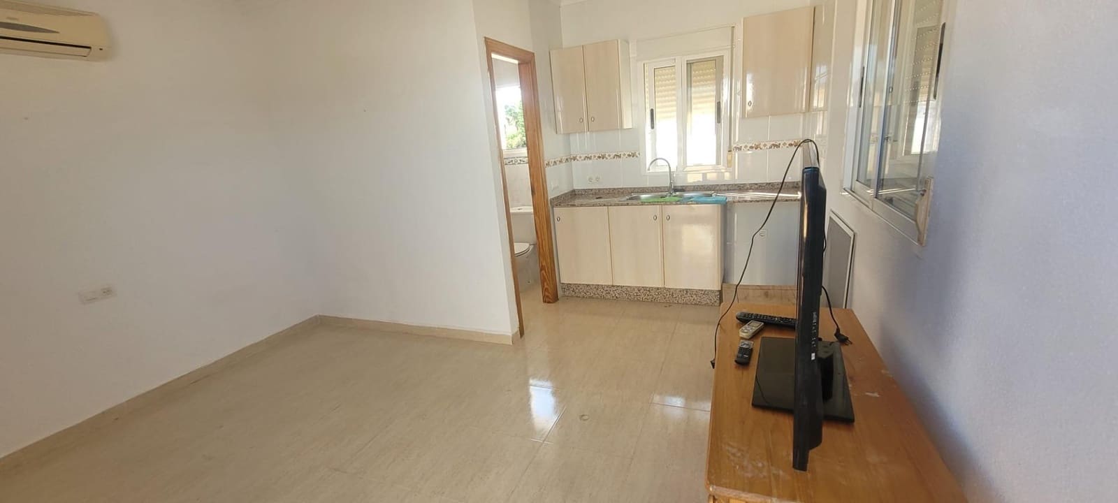 3 quarto Moradia para venda em Camposol com piscina garagem - 259 995 € (Ref: 9390864)