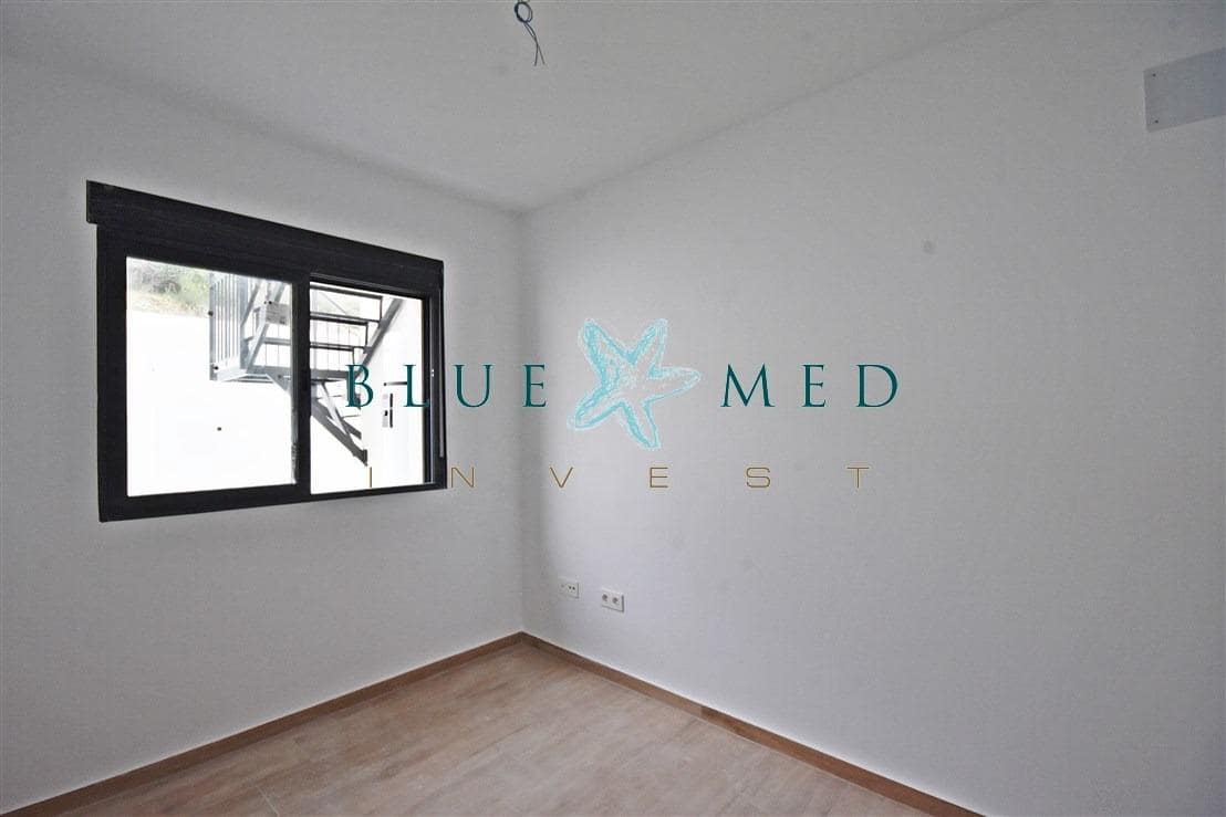 3 bedroom Villa for sale in Mazarron with pool - € 239,900 (Ref: 9403364)