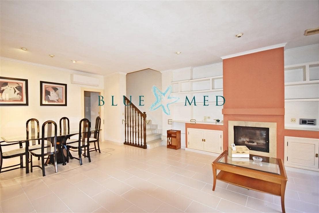 4 slaapkamer Appartement te koop in Puerto de Mazarron met garage - € 189.000 (Ref: 9406834)