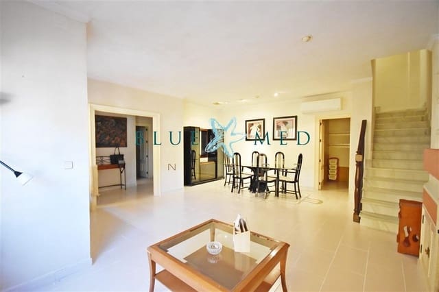 4 chambre Appartement à vendre à Puerto de Mazarron, Mazarrón avec garage - 189 000 € (Ref: 9406834)