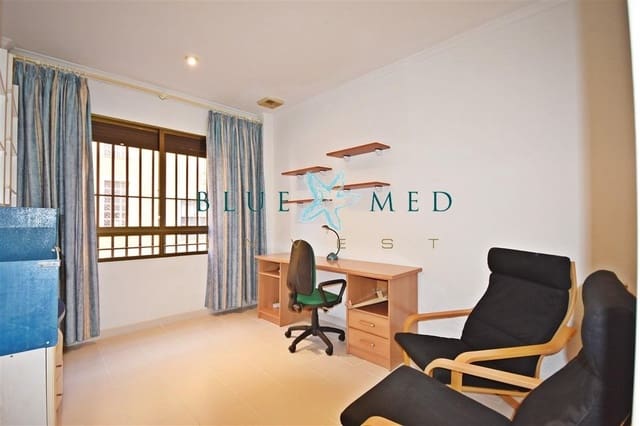 4 chambre Appartement à vendre à Puerto de Mazarron, Mazarrón avec garage - 189 000 € (Ref: 9406834)