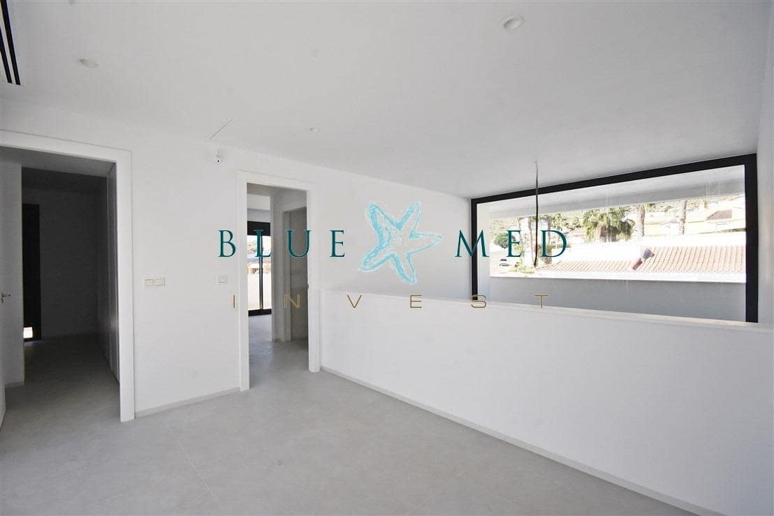 5 soveværelse Villa til salg i Bolnuevo med swimmingpool garage - € 1.340.000 (Ref: 9419750)