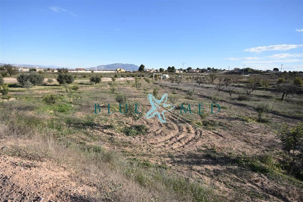 Mark till salu i El Pareton - 29 900 € (Ref: 9419752)