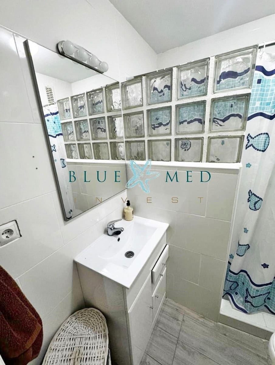 2 soverom Leilighet til salgs i Puerto de Mazarron med svømmebasseng - € 143 000 (Ref: 9422436)