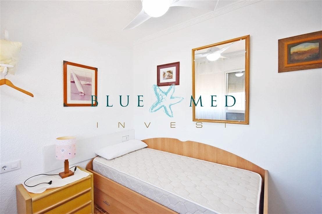 Apartamento de 2 habitaciones en Puerto de Mazarron en venta - 165.000 € (Ref: 9427200)