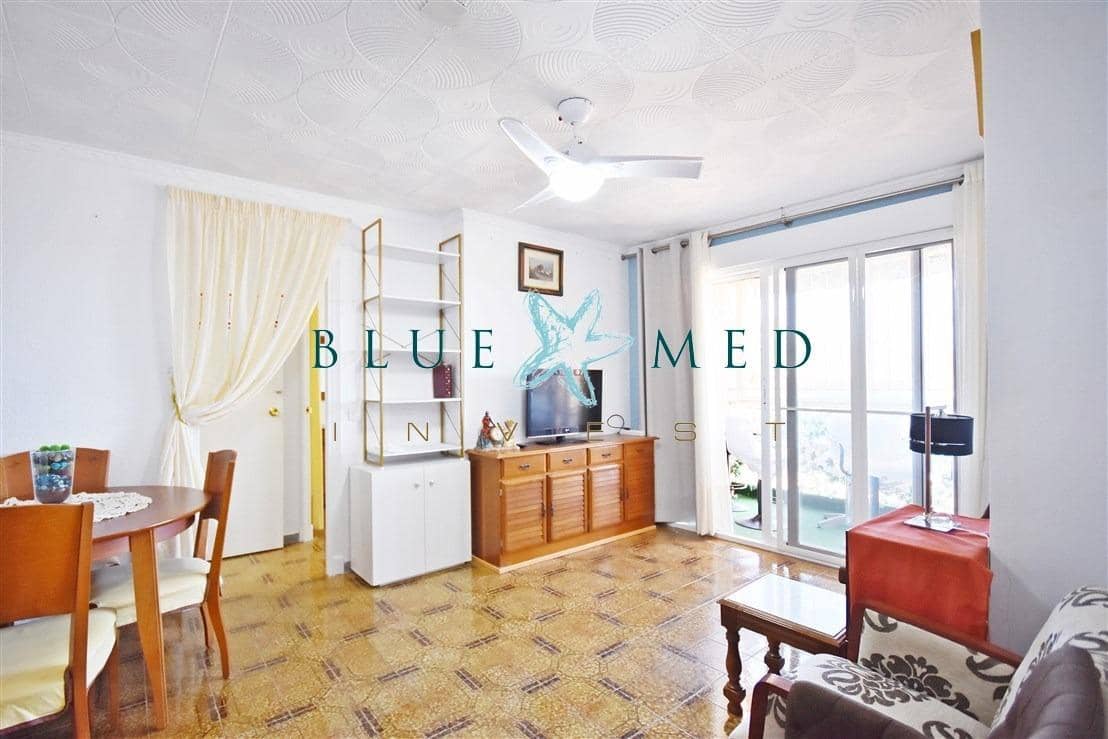 Apartamento de 2 habitaciones en Puerto de Mazarron en venta - 165.000 € (Ref: 9427200)