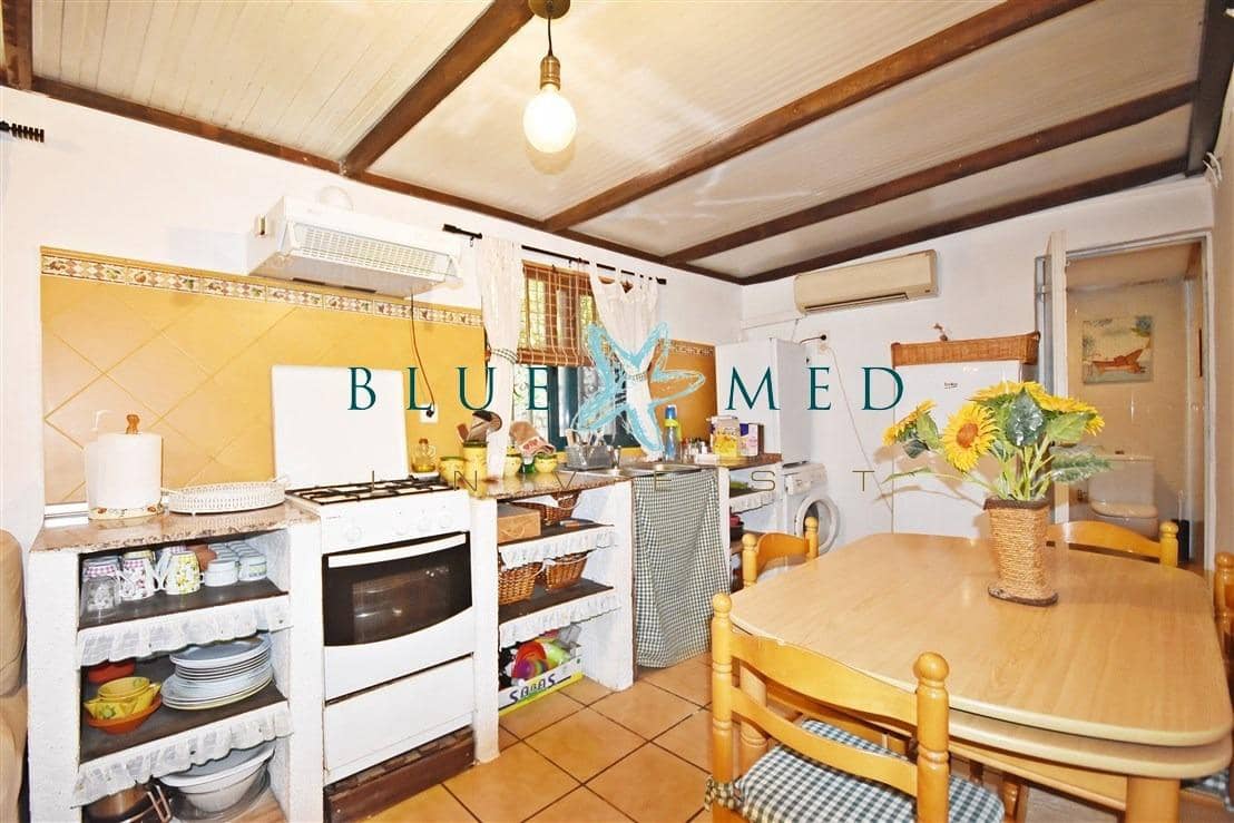 2 soveværelse Finca/Landehus til salg i Pastrana med swimmingpool - € 135.000 (Ref: 9437799)