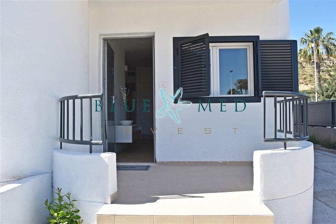 2 quarto Apartamento para venda em Puerto de Mazarron com piscina - 125 000 € (Ref: 9449162)