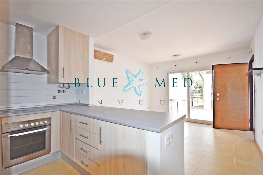 3 slaapkamer Flat te koop in Condado de Alhama met zwembad - € 109.995 (Ref: 9452126)