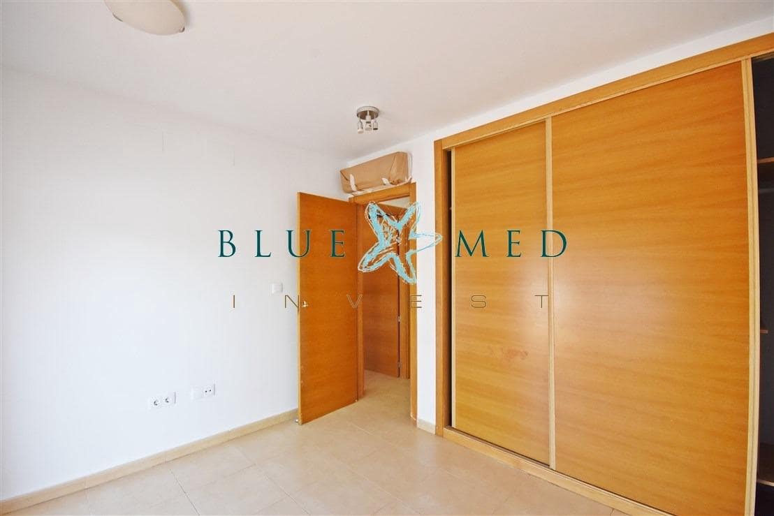3 slaapkamer Flat te koop in Condado de Alhama met zwembad - € 109.995 (Ref: 9452126)