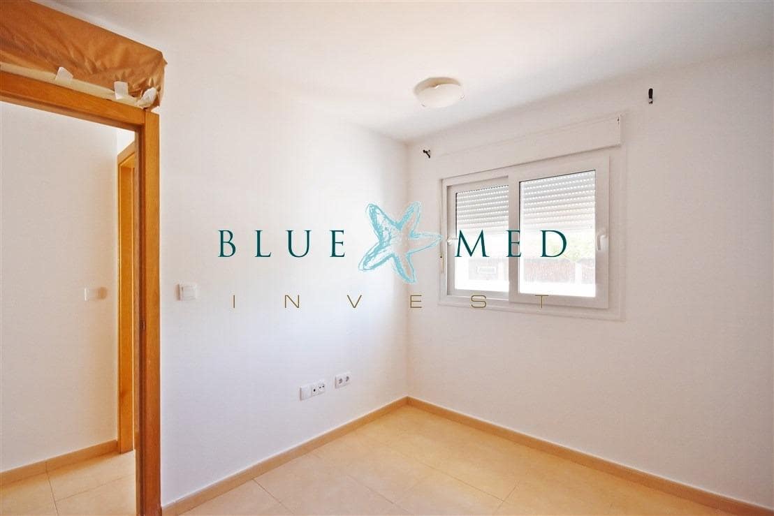 3 slaapkamer Flat te koop in Condado de Alhama met zwembad - € 109.995 (Ref: 9452126)