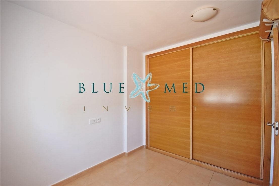 3 slaapkamer Flat te koop in Condado de Alhama met zwembad - € 109.995 (Ref: 9452126)