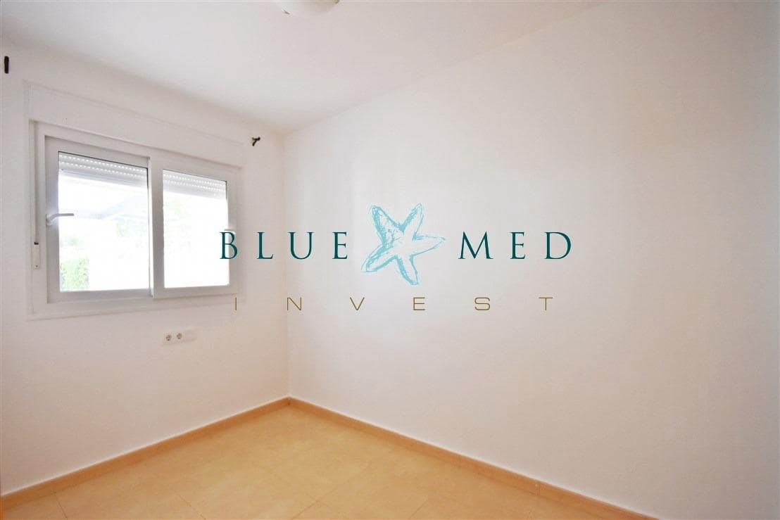 3 slaapkamer Flat te koop in Condado de Alhama met zwembad - € 109.995 (Ref: 9452126)